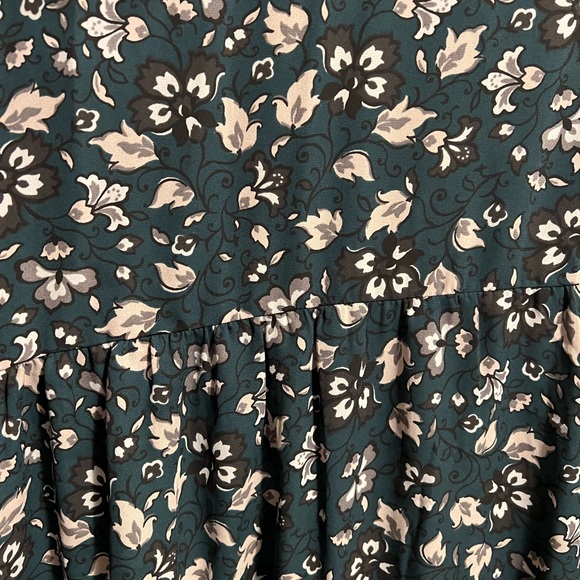 Size L Loft high low tunic beautiful top sheer material perfect year round - Picture 7 of 10